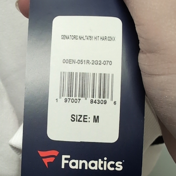 Fanatics White and Red Ottawa Senators Long Sleeve Hoodie Size Med. NWT. - Picture 2 of 7